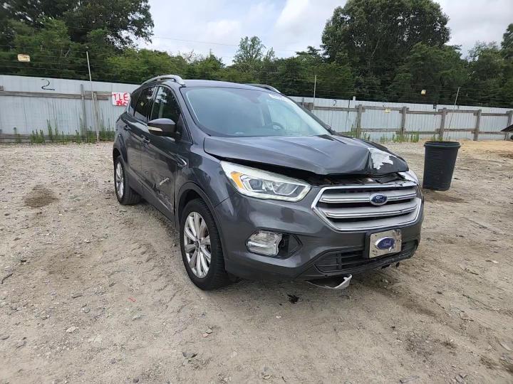 2017 Ford Escape Titanium - zdjęcie 14