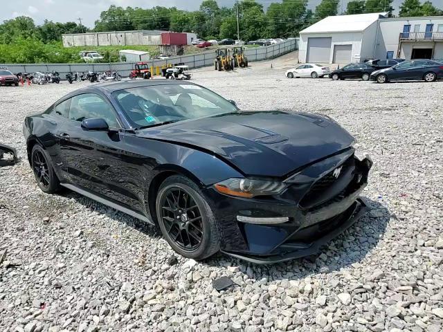 2021 Ford Mustang - zdjęcie 14