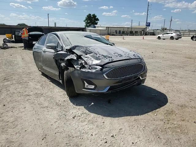 2019 Ford Fusion Titanium - zdjęcie 13