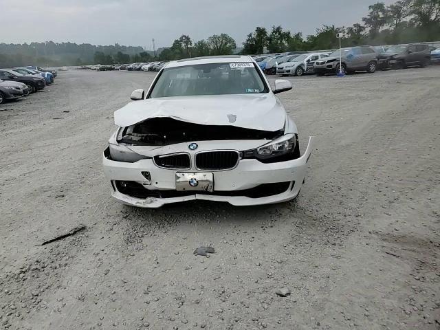 2014 BMW Seria 3 - zdjęcie 14