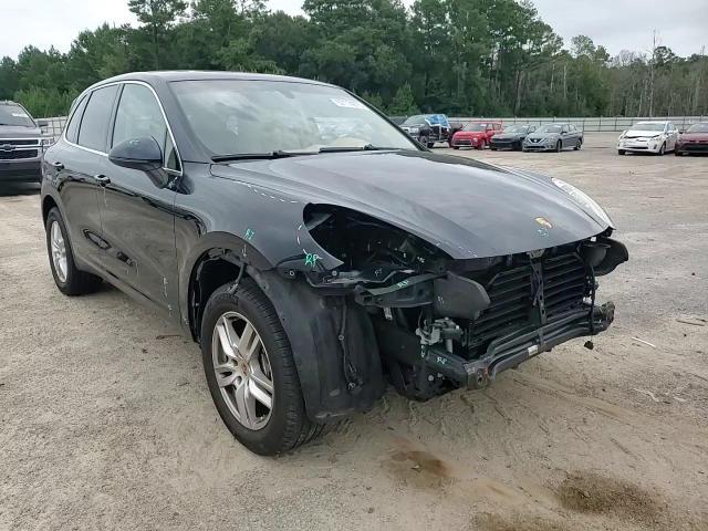 2016 Porsche Cayenne - zdjęcie 14