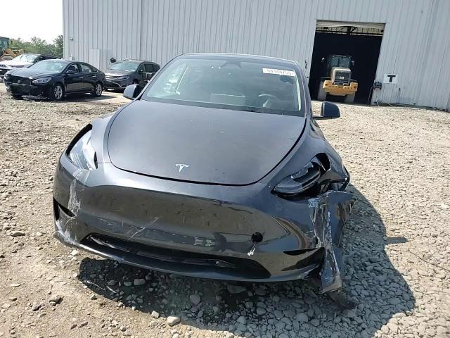 2024 Tesla Model Y - zdjęcie 13
