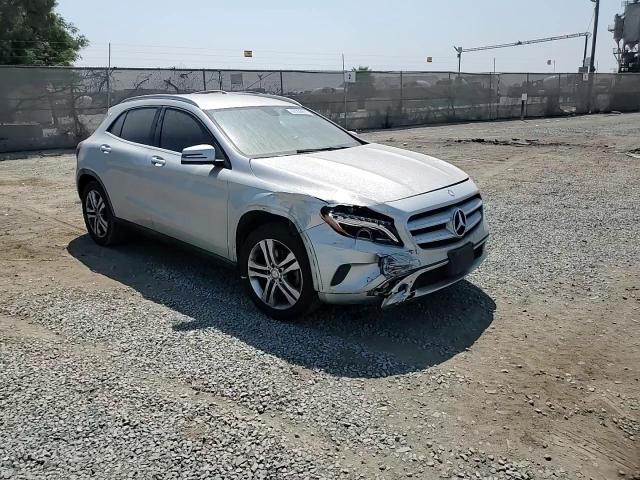 2015 Mercedes-Benz Gla 250 4Matic - zdjęcie 13