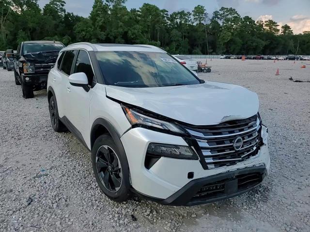 2024 Nissan Rogue Sv - zdjęcie 14