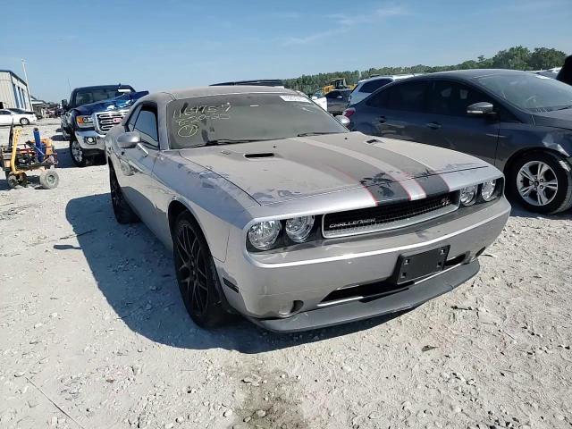 2014 Dodge Challenger R/T - zdjęcie 13