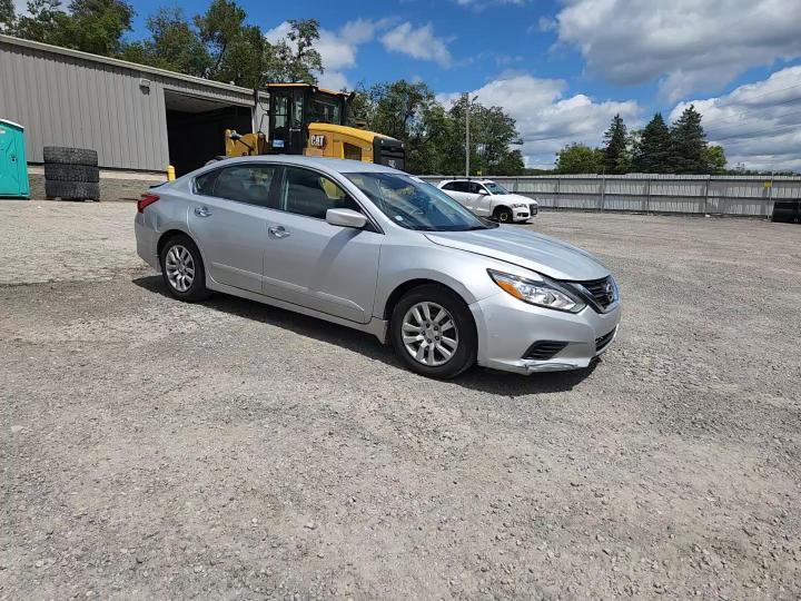 2017 Nissan Altima 2.5 S - zdjęcie 13