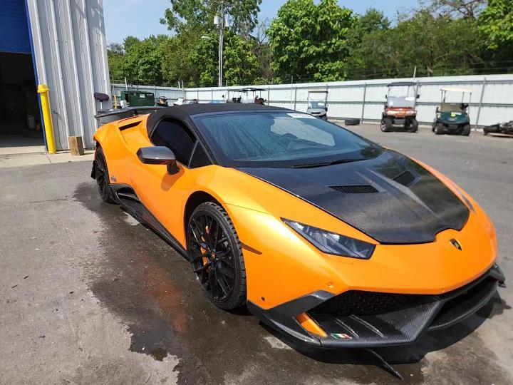 2017 Lamborghini Huracan - zdjęcie 13