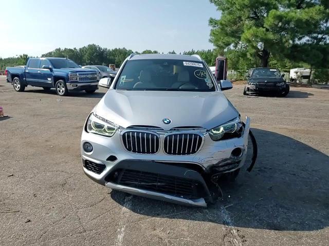 2017 BMW X1 xDrive28I - zdjęcie 13
