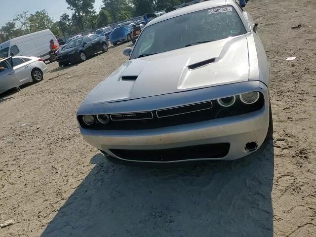 2023 Dodge Challenger Sxt - zdjęcie 13