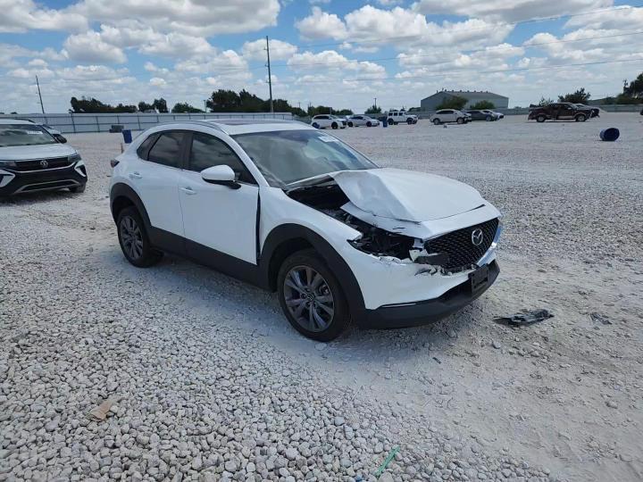 2025 Mazda Cx-30 Preferred - zdjęcie 13