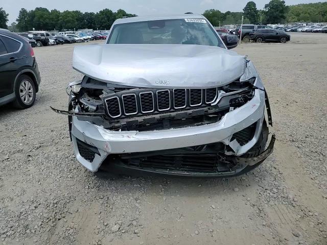 2023 Jeep Grand Cherokee Laredo - zdjęcie 14