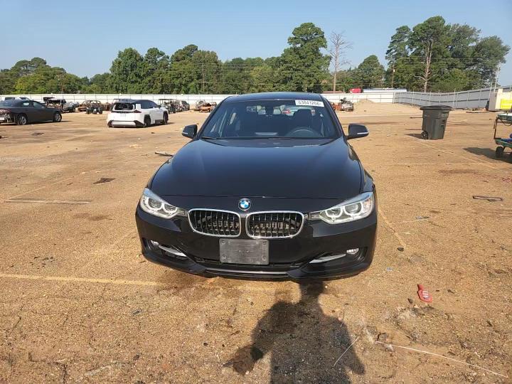 2013 BMW 335 I - zdjęcie 13