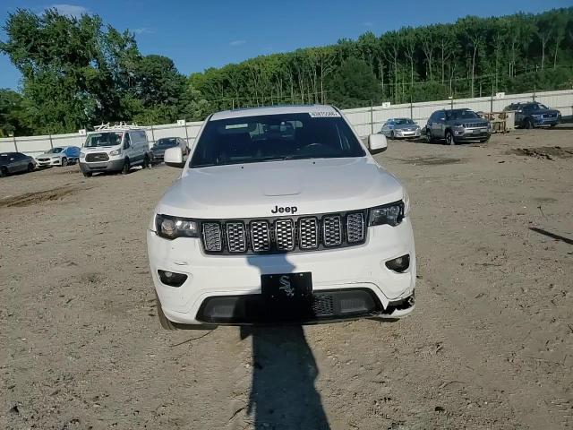 2020 Jeep Grand Cherokee Laredo - zdjęcie 13