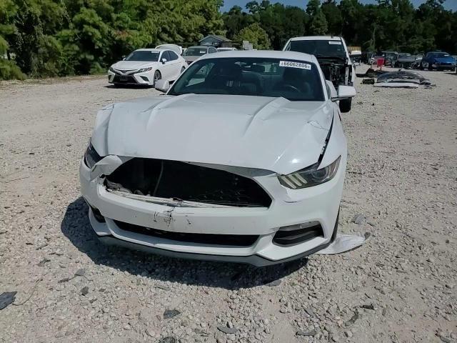 2017 Ford Mustang - zdjęcie 13