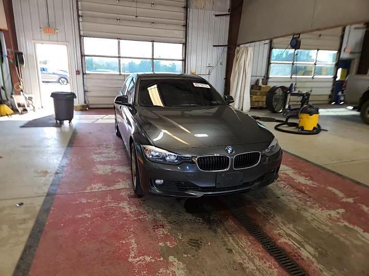2015 BMW Seria 3 328i - zdjęcie 13