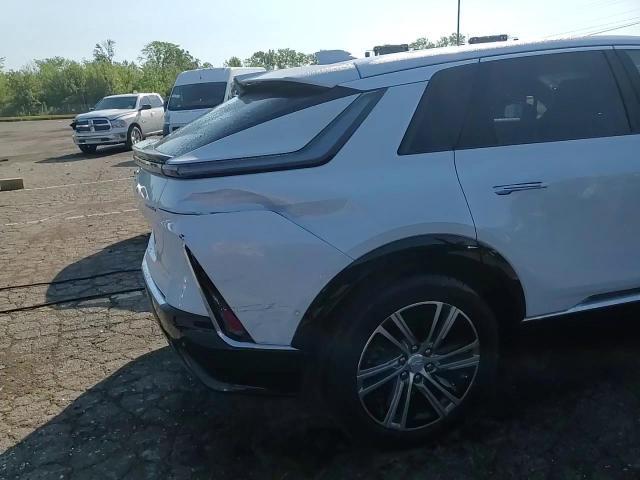 2026 Cadillac Lyriq Luxury - zdjęcie 15