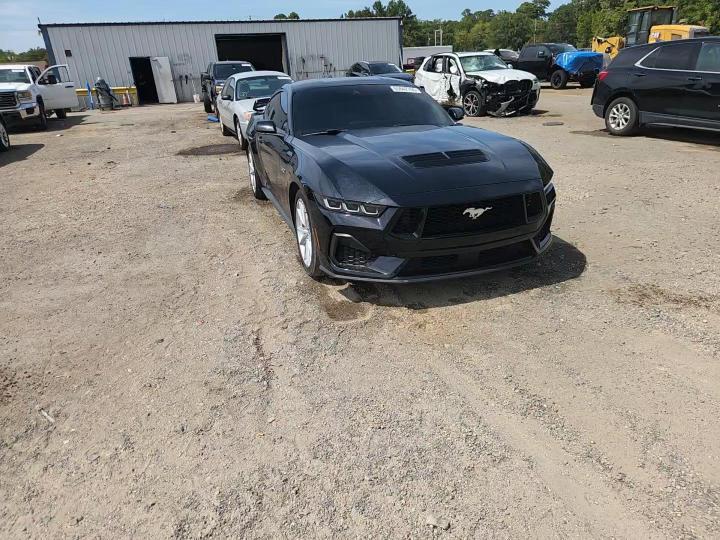 2024 Ford Mustang Gt - zdjęcie 13