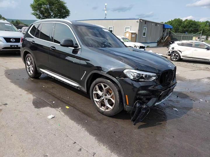 2021 BMW X3 xDrive30I - zdjęcie 14
