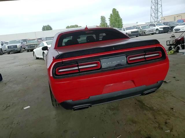 2019 Dodge Challenger R/T Scat Pack - zdjęcie 13