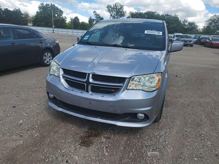 2017 Dodge Grand Caravan Gt - zdjęcie 14