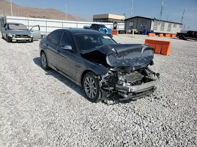 2016 BMW 320 I - zdjęcie 14