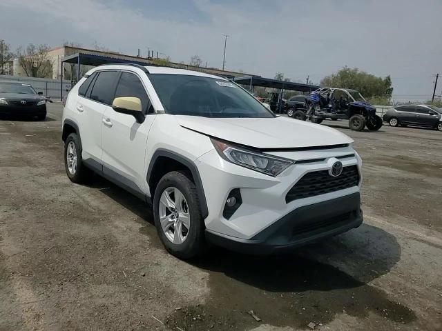 2021 Toyota Rav4 Xle - zdjęcie 14