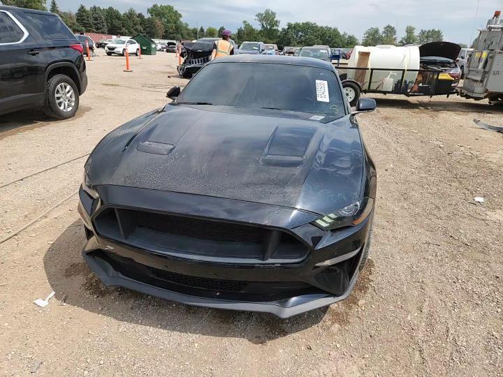 2020 Ford Mustang Gt - zdjęcie 13