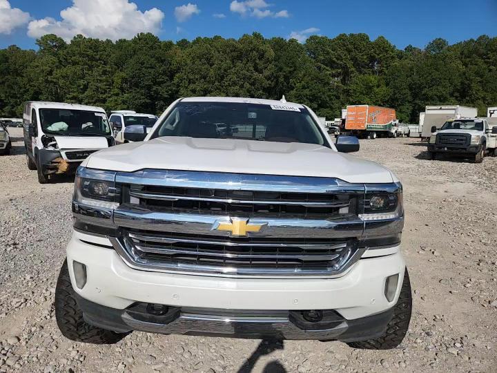2017 Chevrolet Silverado K1500 High Country - zdjęcie 13