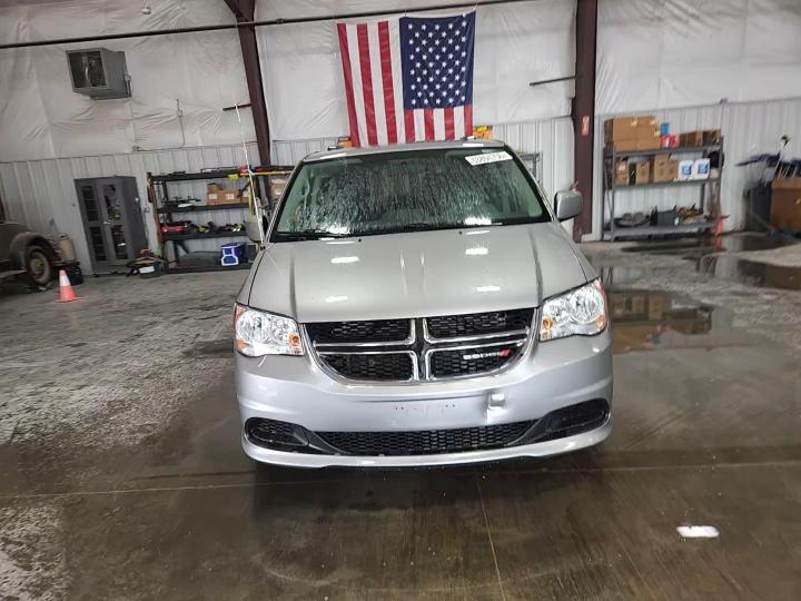 2015 Dodge Grand Caravan Sxt - zdjęcie 15