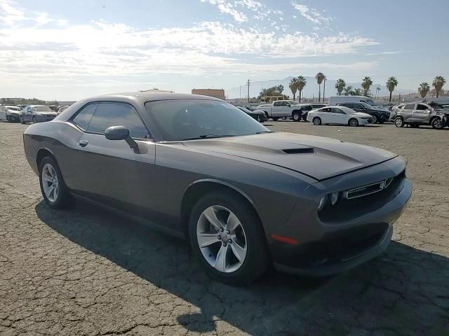 2015 Dodge Challenger Sxt - zdjęcie 13
