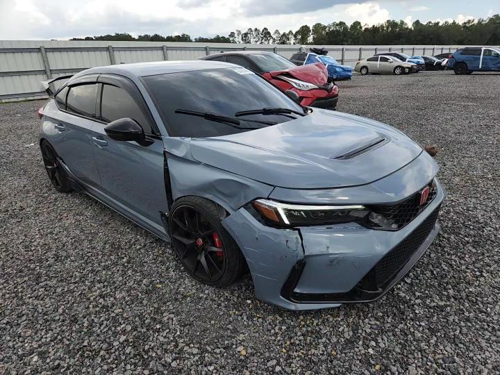 2023 Honda Civic Type-R - zdjęcie 13