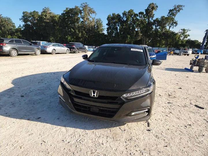 2018 Honda Accord Touring Hybrid - zdjęcie 12