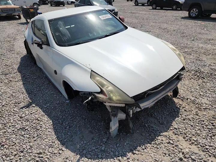 2017 Nissan 370Z Nismo Tech - zdjęcie 13