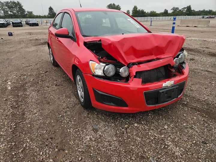 2014 Chevrolet Sonic Ls - zdjęcie 13