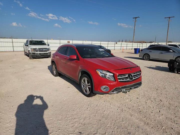 2019 Mercedes-Benz Gla 250 4Matic - zdjęcie 14