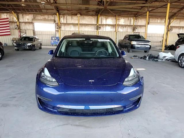2020 Tesla Model 3 - zdjęcie 13