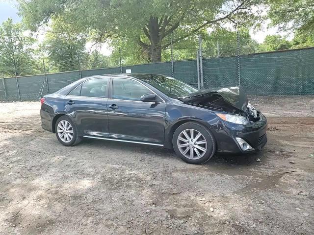 2014 Toyota Camry Xle - zdjęcie 13