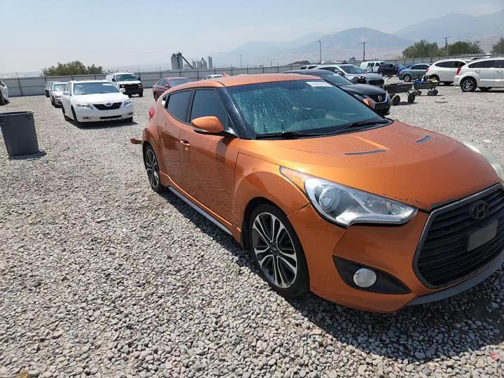 2016 Hyundai Veloster Turbo - zdjęcie 14