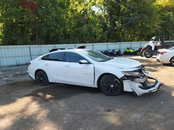 2020 Chevrolet Malibu Lt - zdjęcie 14