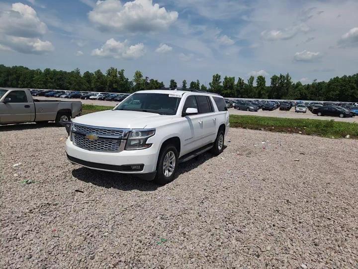 2018 Chevrolet Suburban C1500 Lt - zdjęcie 14
