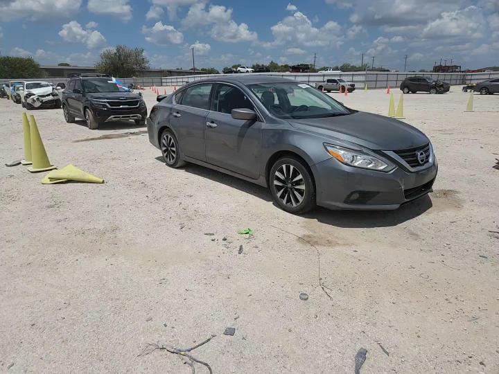 2018 Nissan Altima 2.5 Sv - zdjęcie 14