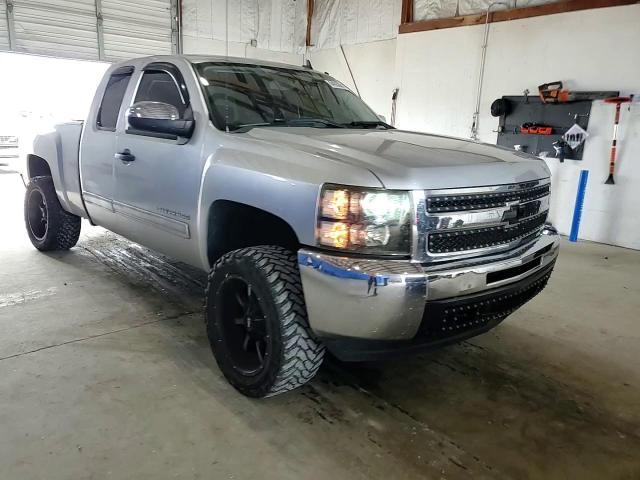2013 Chevrolet Silverado K1500 Ls - zdjęcie 13