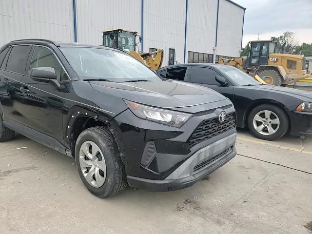 2020 Toyota Rav4 Le - zdjęcie 14