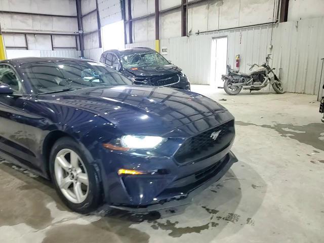 2018 Ford Mustang - zdjęcie 13