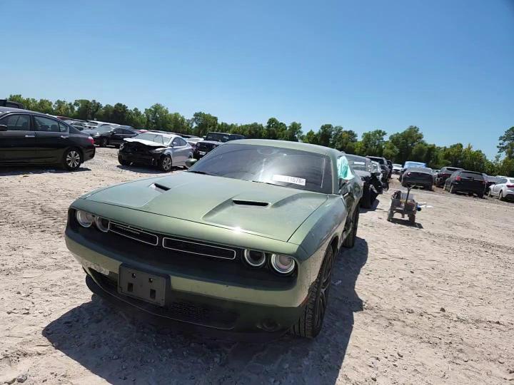 2022 Dodge Challenger Sxt - zdjęcie 12