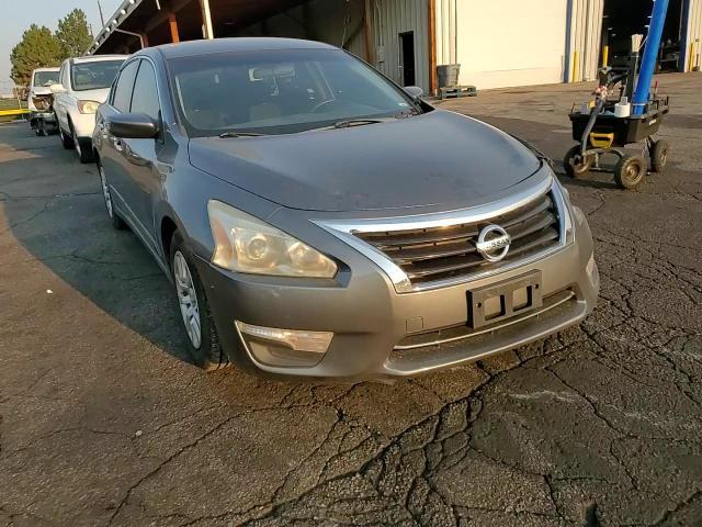 2014 Nissan Altima 2.5 S - zdjęcie 13
