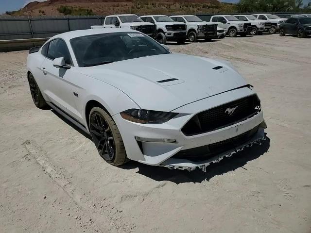 2020 Ford Mustang Gt - zdjęcie 13