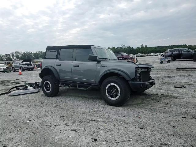 2023 Ford Bronco Base - zdjęcie 14