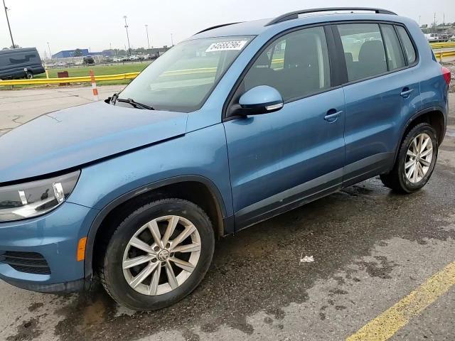 2017 Volkswagen Tiguan S - zdjęcie 13