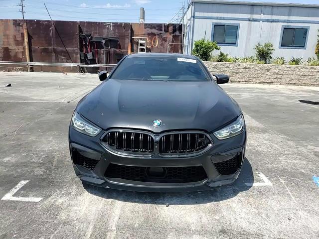 2024 BMW M8 - zdjęcie 13